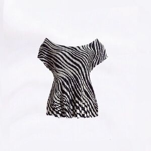 satin pleated zebra top